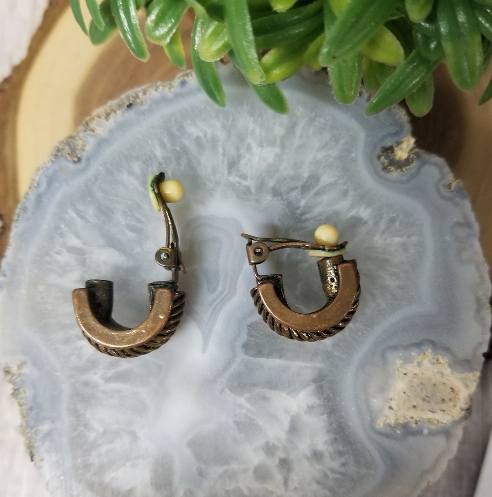 Vintage Hoop Earrings - Picture 2 of 4